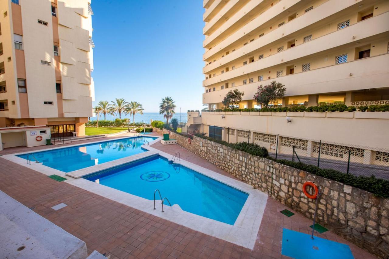 Oleholidays Diana 508 Maravillosas Vistas Al Mar Марбеля Екстериор снимка